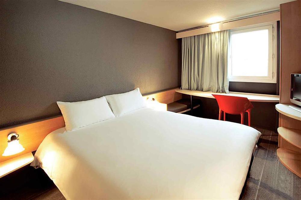 Ibis Levallois Perret Dış mekan fotoğraf